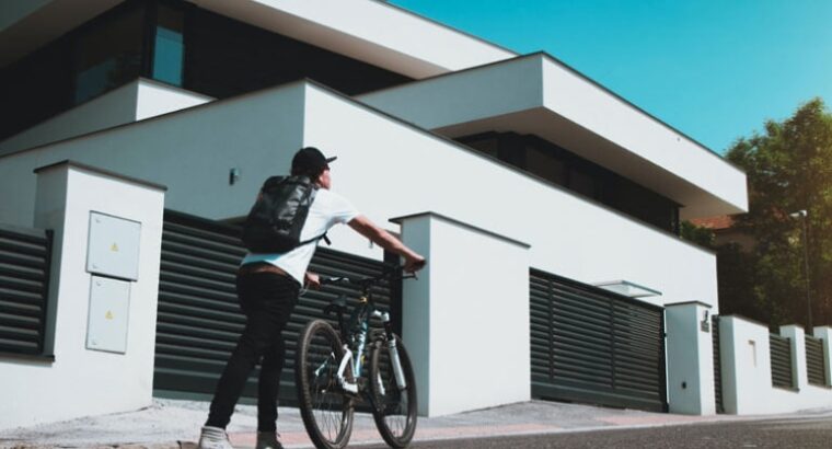 پنت هاوس فوق مدرن با مناظر خیره کننده شهر